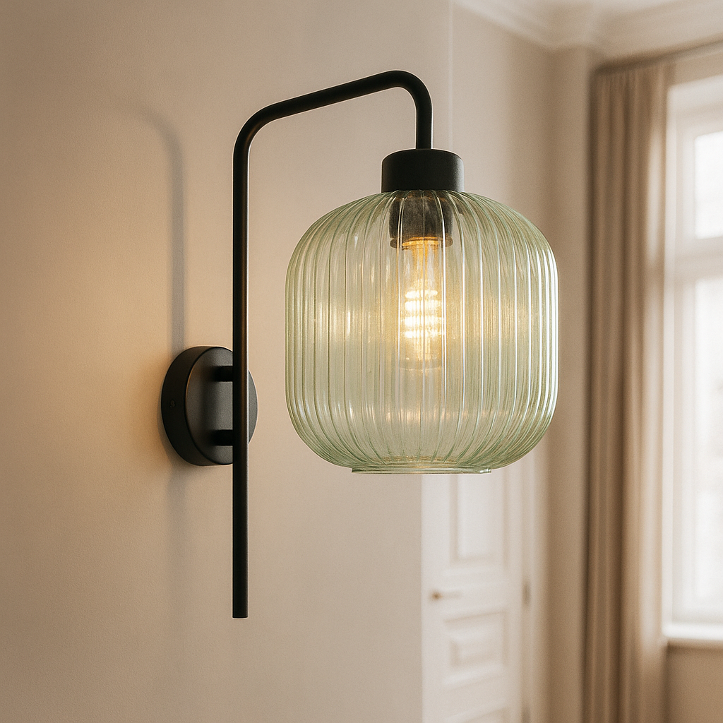 Design vägglampa grön, Charlois