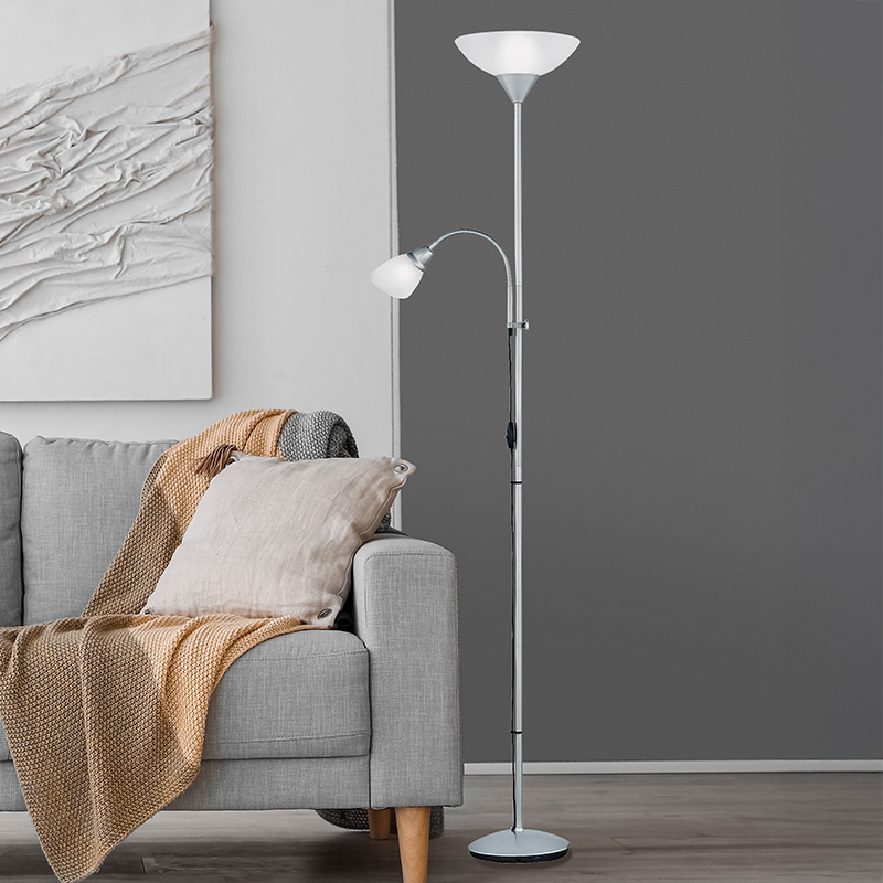 Grå golvlampa plast, Pieter, med brytare