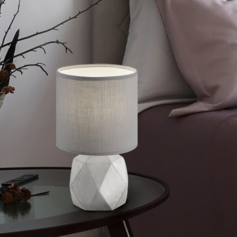 Betong bordslampa grå, Yfenn, med brytare