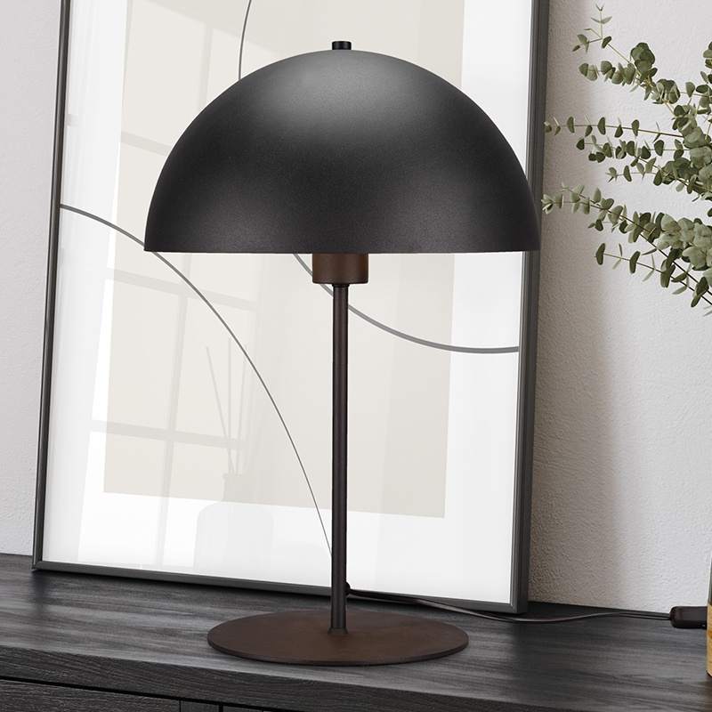 Svart bordslampa modern, Fransisca, med brytare