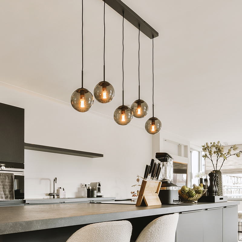 Antracit fönsterlampa modern, Resi