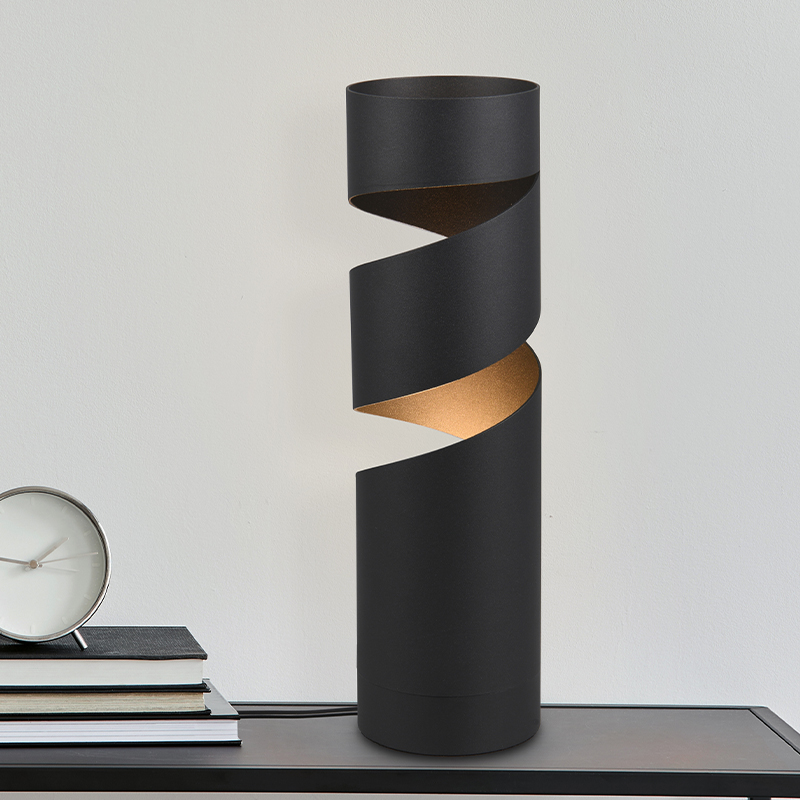 Svart bordslampa design, Marouan, med brytare