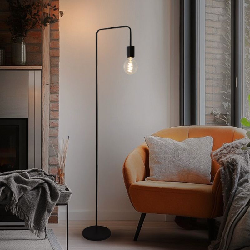 Modern golvlampa svart, Carlos, med brytare