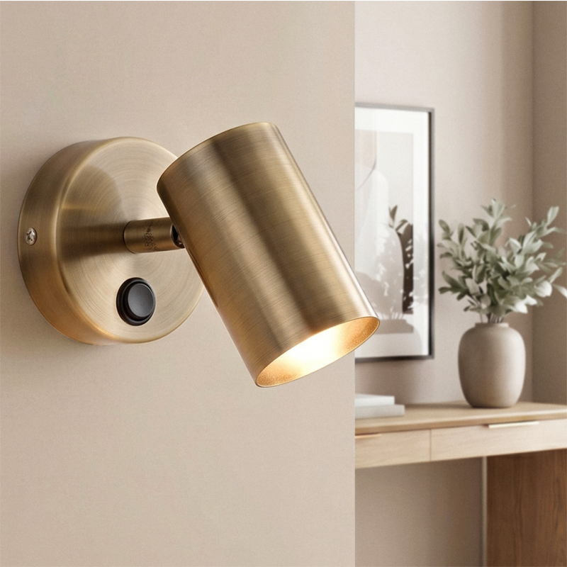 Modern vägglampa brons, Elena, med brytare