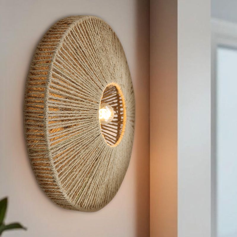 Rustik vägglampa brun, Sanny, med brytare Rustik vägglampa brun, Sanny, med brytare