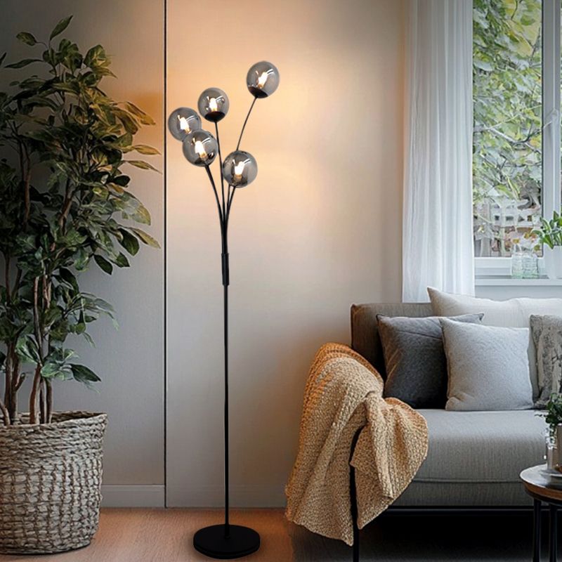 Design golvlampa grå, Stacy, med brytare Design golvlampa grå, Stacy, med brytare