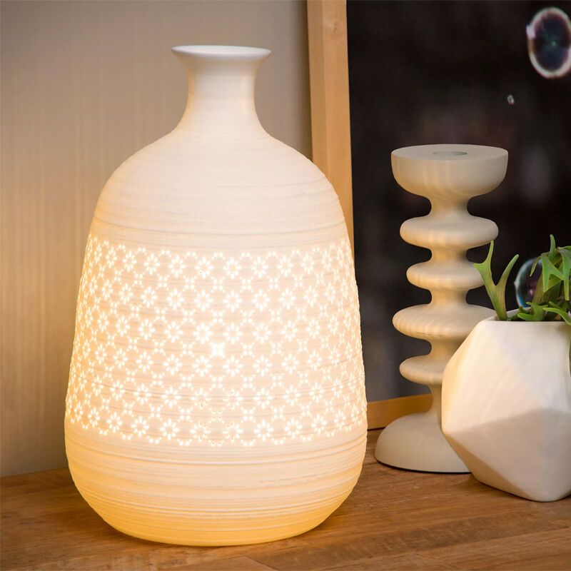 Vit bordslampa retro, Tiesse, med brytare