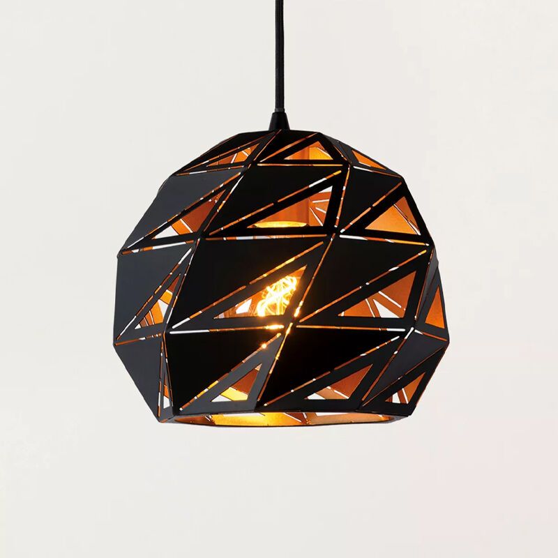 Svart fönsterlampa modern, Malunga