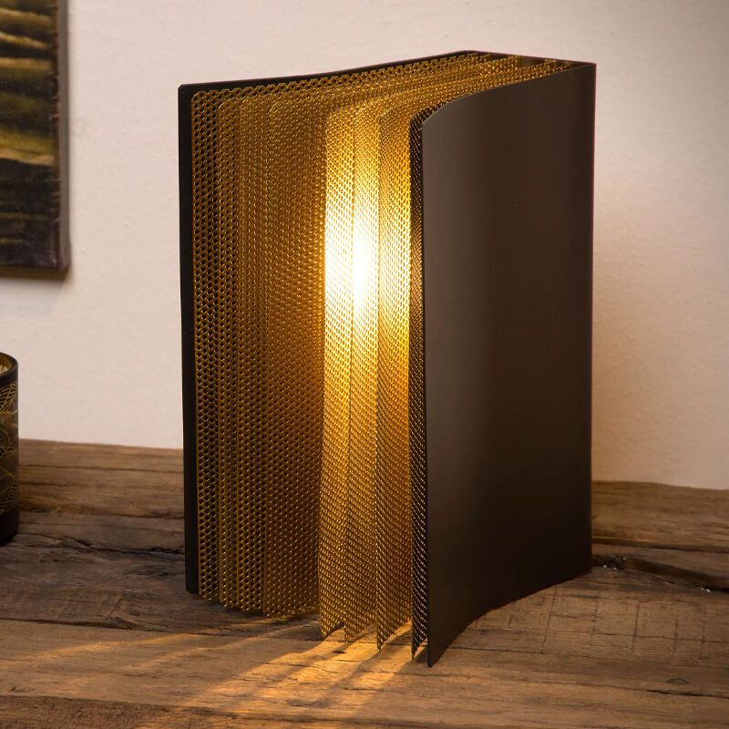 Guld bordslampa retro, Extravaganza Livret, med brytare Guld bordslampa retro, Extravaganza Livret, med brytare