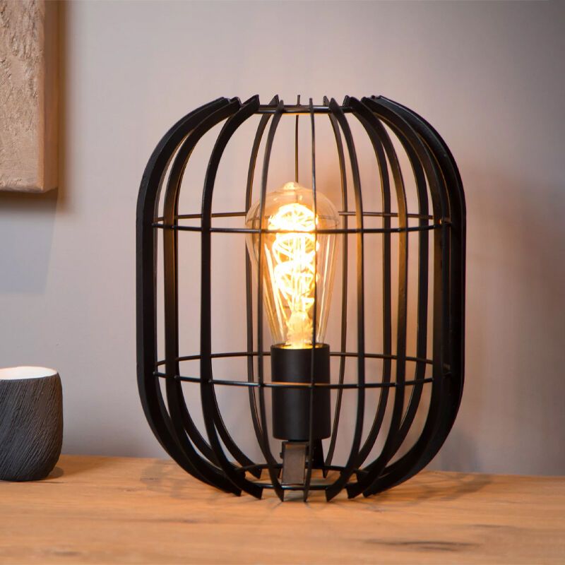 Svart bordslampa modern, Reda, med brytare Svart bordslampa modern, Reda, med brytare