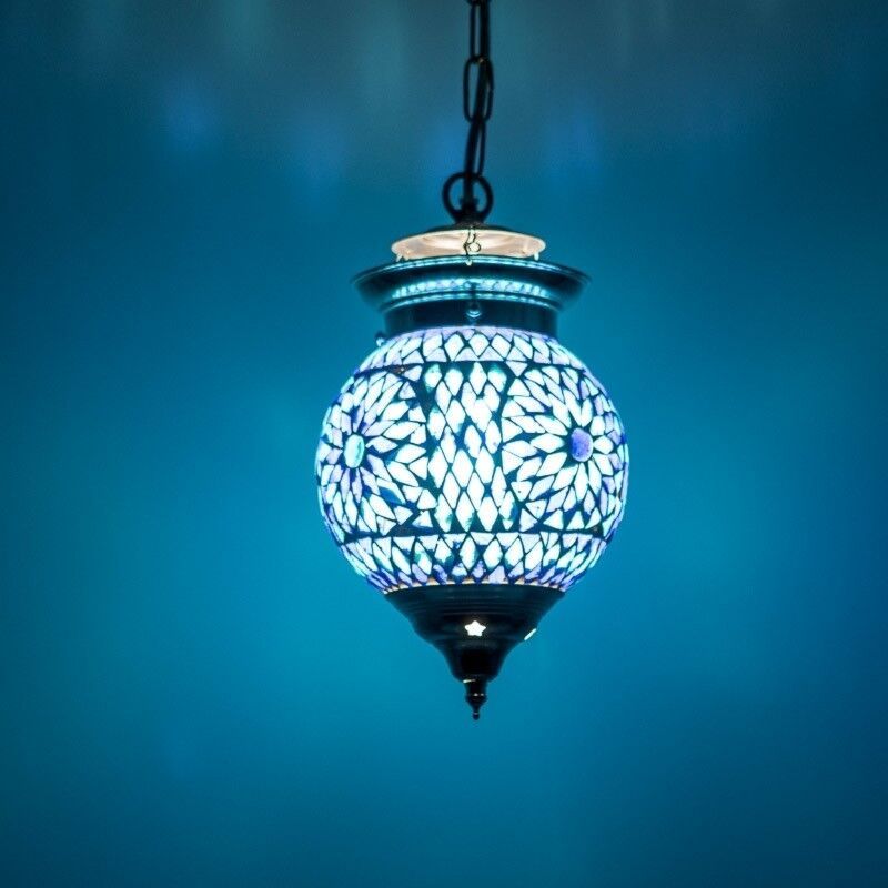 Blå orientalisk fönsterlampa mosaik, Nisrin