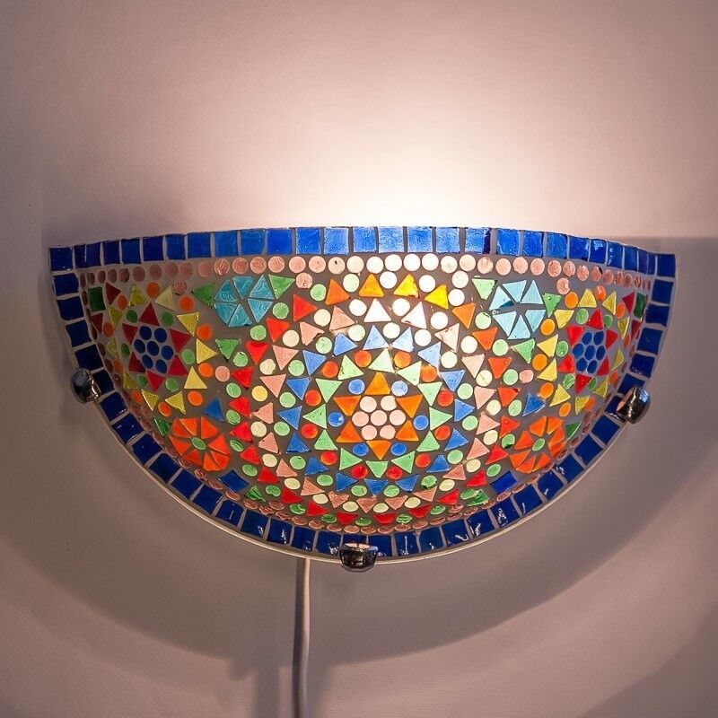 Flerfärgad orientalisk vägglampa mosaik, Haja