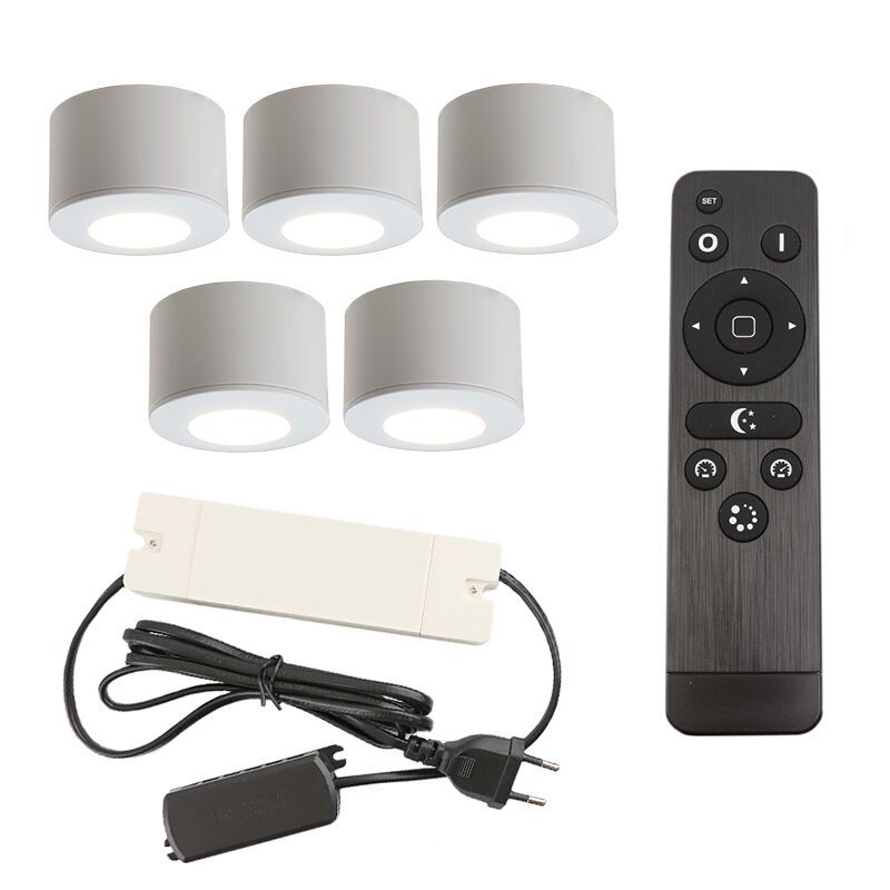 5 rund vit utanpåliggande spotlights uterum Vasso, IP44, med anslutningsset och fjärrkontroll