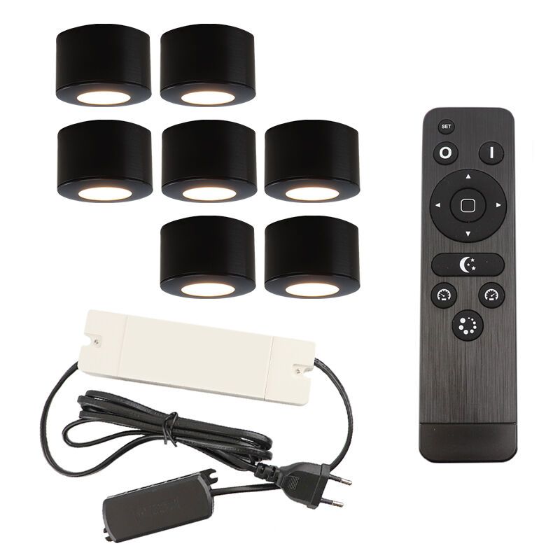 7 rund svart utanpåliggande spotlights uterum Vasso, IP44, med anslutningsset och fjärrkontroll