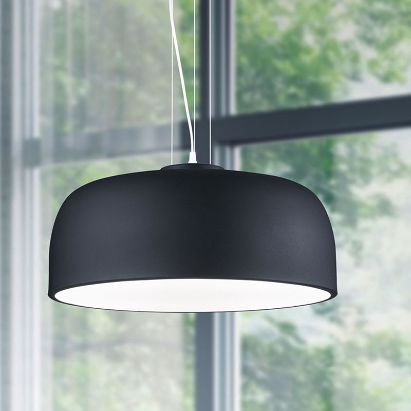 Svart fönsterlampa modern, Alnon