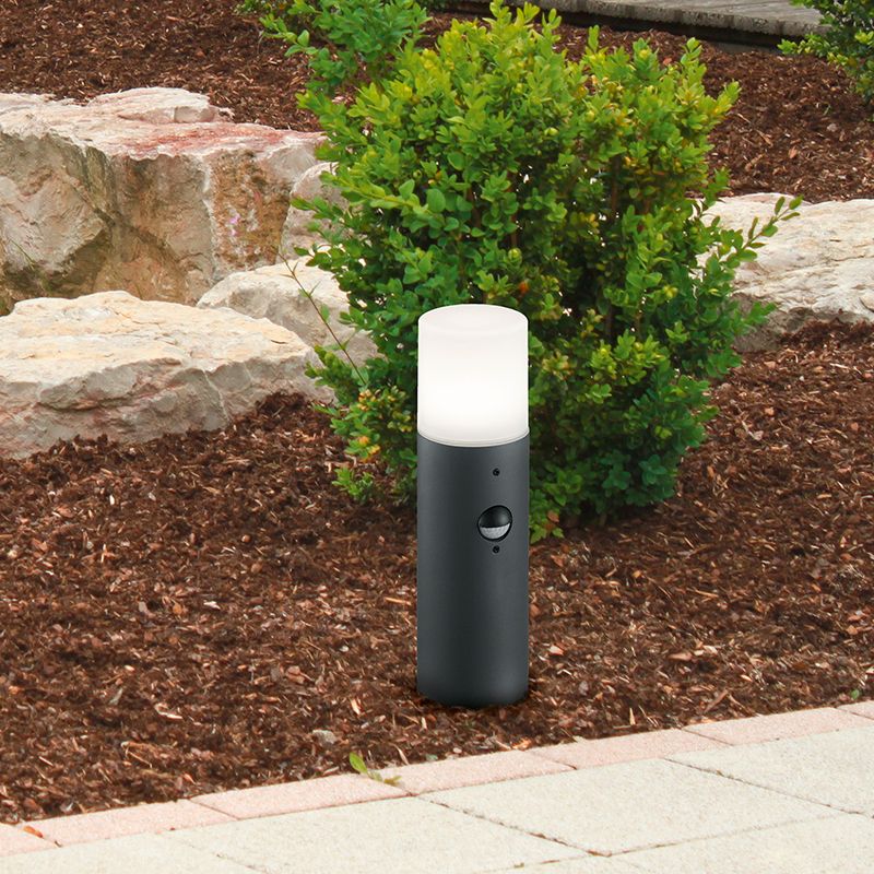 Antracit golvlampa utomhus med rörelsesensor modern, Fjelso, IP44 Antracit golvlampa utomhus med rörelsesensor modern, Fjelso, IP44