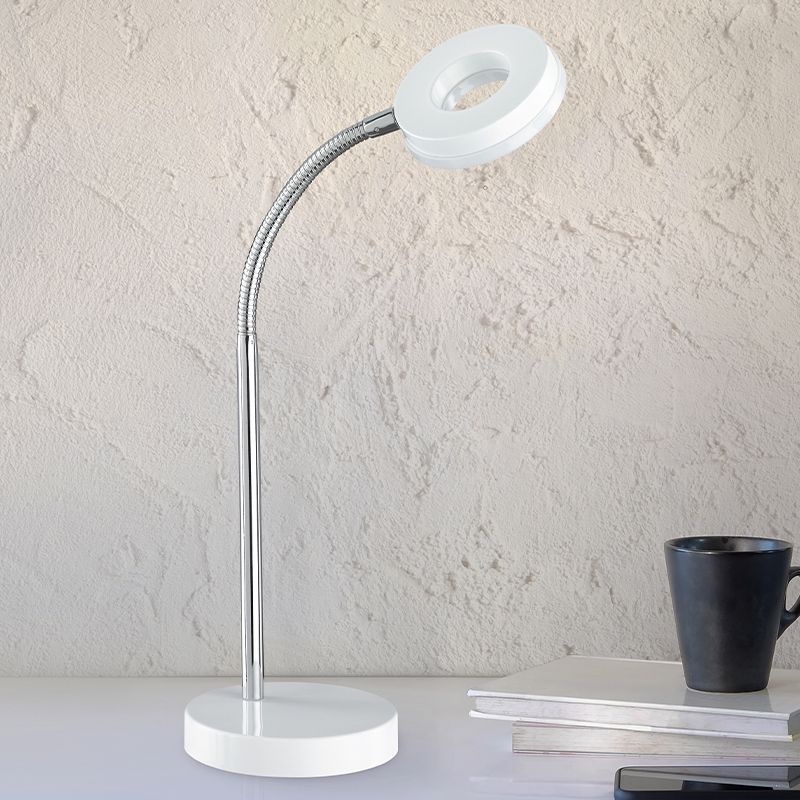 Vit skrivbordslampa modern, Daley, 4W, 3000K LED, med brytare