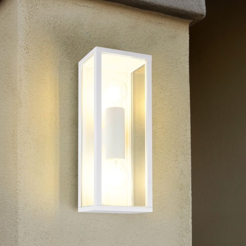 Vit utelampa modern, Sanna, IP44
