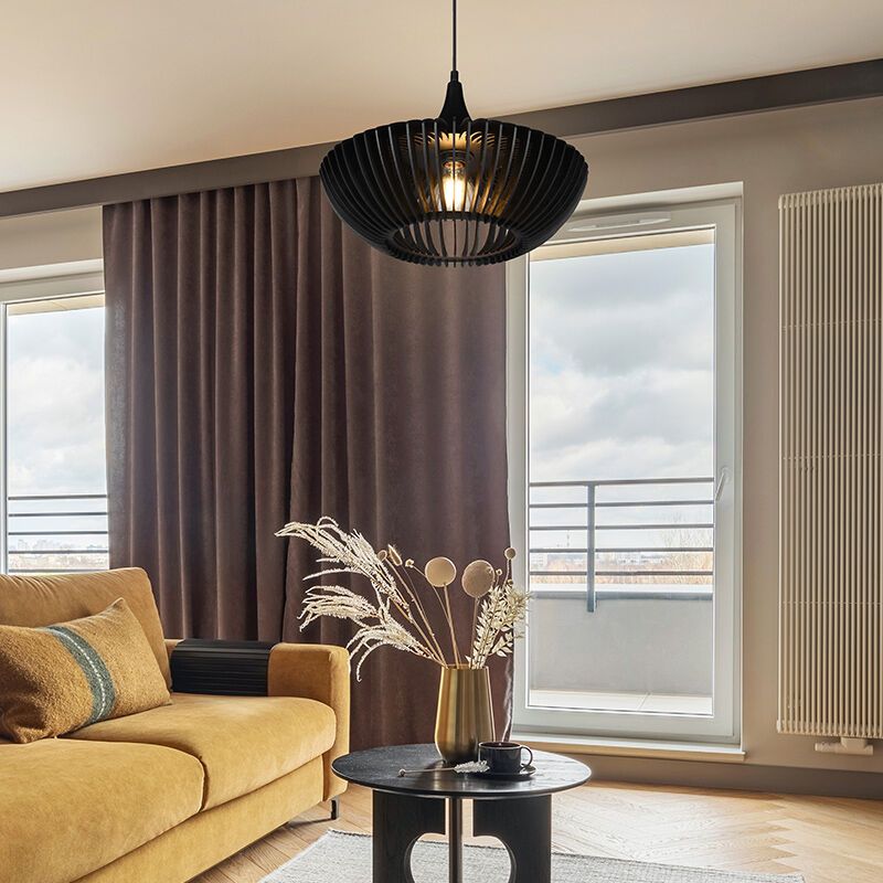 Trä fönsterlampa svart, Mirjan