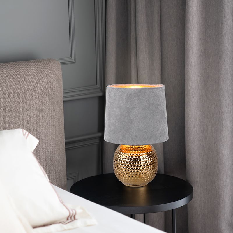 Keramik bordslampa guld, Jorre, med brytare Keramik bordslampa guld, Jorre, med brytare