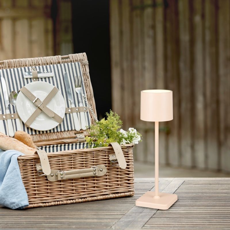 Brun uppladdningsbar utomhusbordslampa modern, Lakisha, 1,5W, white switch LED, IP54, med beröringsdimmer