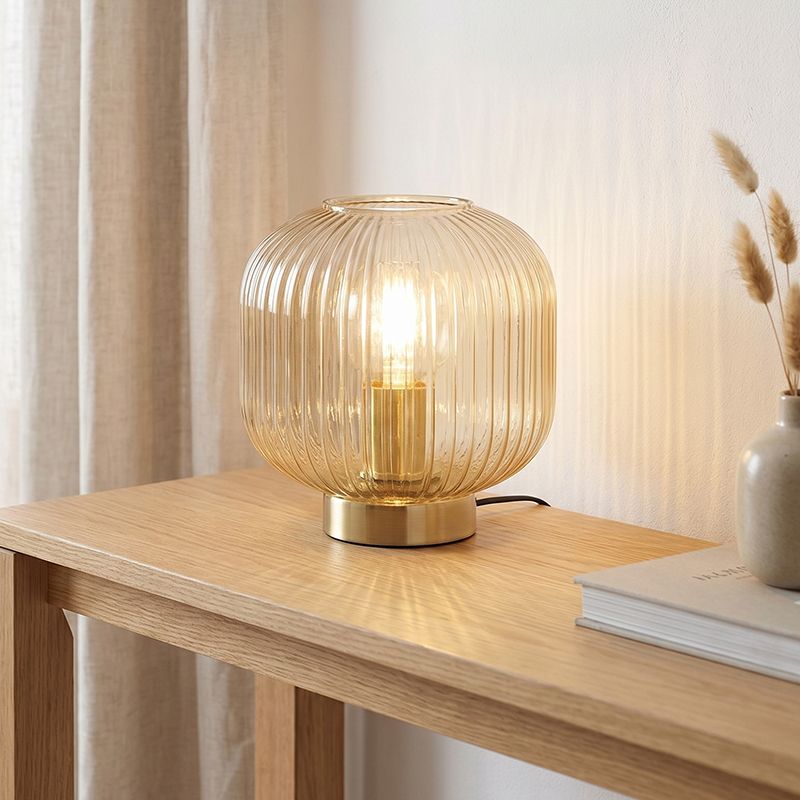Design bordslampa bärnstensfärgad, Charlois, med brytare