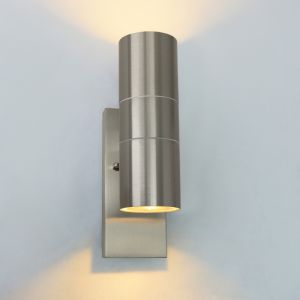 Modern utomhus vägglampa med skymningssensor silver, Pedro, IP44