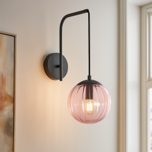 Retro vägglampa rosa, Rifka, med brytare