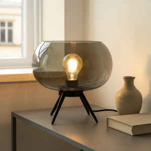 Design bordslampa grå, Vidro, med brytare