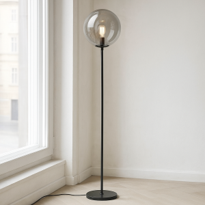 Design golvlampa grå, Dolf, med brytare