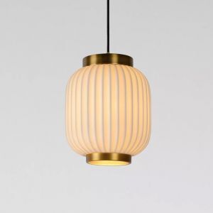 Vit fönsterlampa retro, Gosse