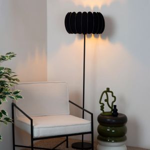 Svart golvlampa modern, Spencer, med brytare