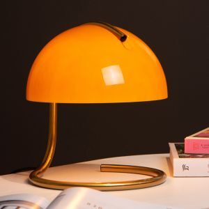 Orange bordslampa retro, Cato, med brytare