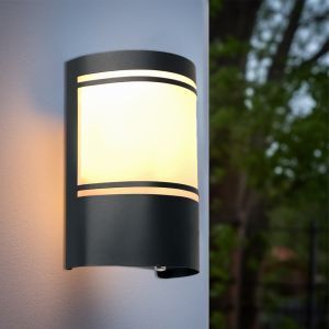 Modern utomhus vägglampa med skymningssensor svart, Manuel, IP44