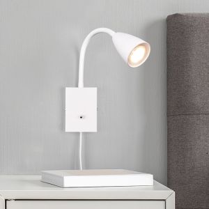 Vit vägglampa modern, Joanne, med brytare