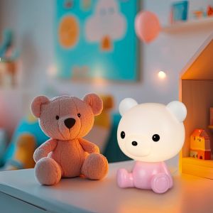 Rosa bordslampa barn plast, Lumibear, 0,3W, RGB LED, med brytare