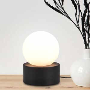 Svart bordslampa modern, Mirjam, med brytare