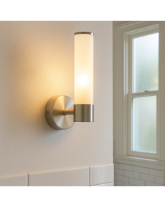 Modern badrumslampa vägg nickel, Callum, IP44