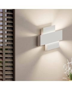 Vit design vägglampa aluminium, Kylie
