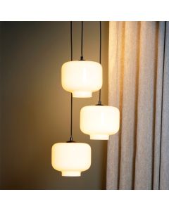 Vit fönsterlampa retro, Medine