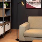 Svart golvlampa modern, Sybil, med brytare