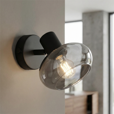 Design väggspotlight svart, Skip, med brytare