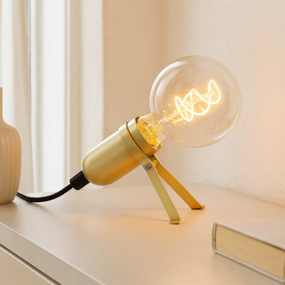 Metall bordslampa guld, Gidon, med brytare