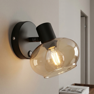 Design väggspotlight bärnstensfärgad, Skip, med brytare