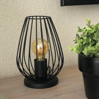 Svart modern bordslampa metall, Kitana, med brytare