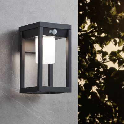 Svart modern utomhus vägglampa solcell aluminium, Kwame, 3,7W, 4000K LED, IP44