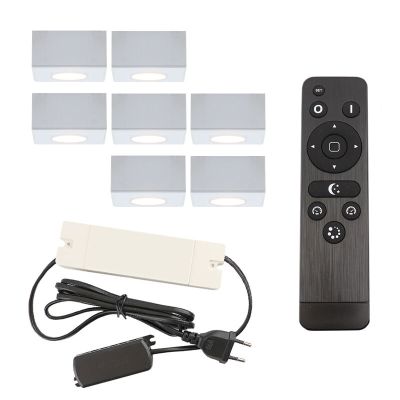 7 fyrkantig vit utanpåliggande spotlight uterum Fredo, IP44, med anslutningsset och fjärrkontroll