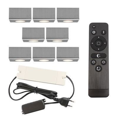 8 fyrkantig krom utanpåliggande spotlight uterum Fredo, IP44, med anslutningsset och fjärrkontroll