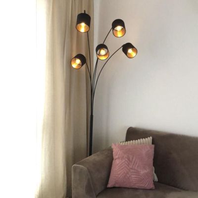 Svart golvlampa modern, Koge, med brytare