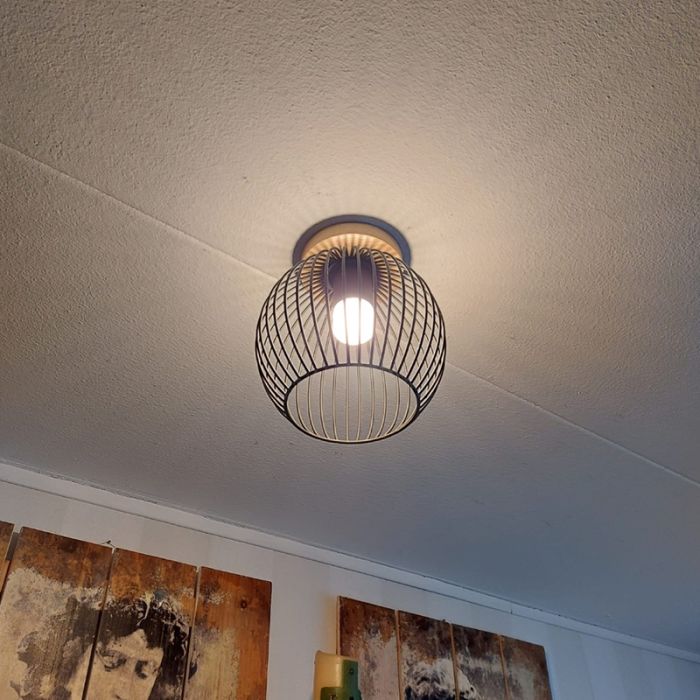Trä plafond brun, Wiro